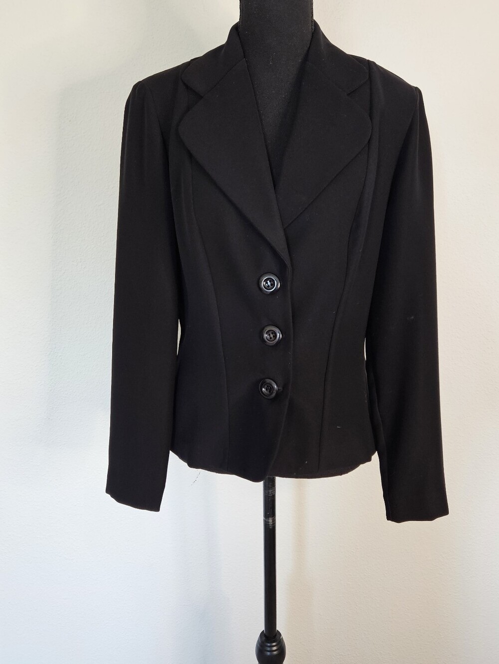Joseph Ribkoff Black Unlined Suit Jacket Blazer Shoulder Pads Polyester 8